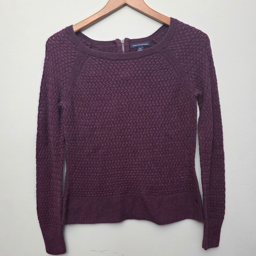 American‎ Eagle Sweater Womens Small Purple Back Zip Textured Knit Raglan Preppy